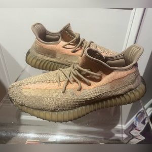 Brand New in Box Yeezys Boost 350 Men’s size 12